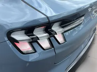 Ford Mustang Mach-E 2024 AWD Premium 4dr SUV