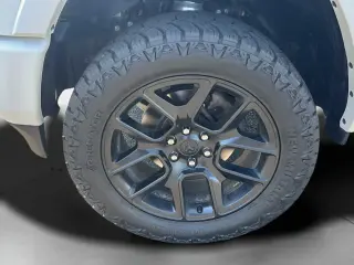 Ram 1500 2022 4x4 Laramie 4dr Crew Cab 5.6 ft. SB Pickup