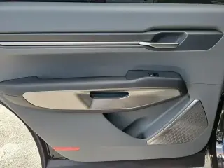 Kia EV9 2026 Light Long Range 4dr SUV