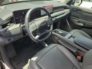 Kia EV9 2026 Light Long Range 4dr SUV