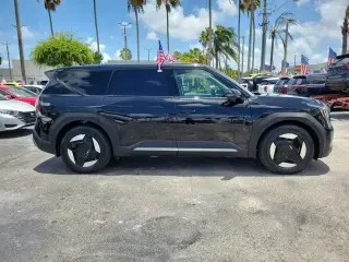Kia EV9 2026 Light Long Range 4dr SUV