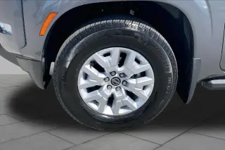 Nissan Frontier 2022 4x2 SV 4dr Crew Cab 6.1 ft. LB