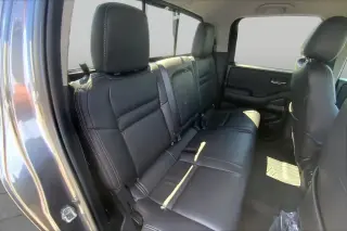 Nissan Frontier 2022 4x2 SV 4dr Crew Cab 6.1 ft. LB