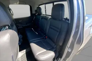 Nissan Frontier 2022 4x2 SV 4dr Crew Cab 6.1 ft. LB