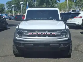 Ford Bronco 2023 4x4 Black Diamond 4dr SUV