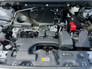 Toyota RAV4 2022 LE 4dr SUV