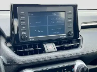 Toyota RAV4 2022 LE 4dr SUV