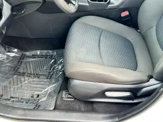 Toyota RAV4 2022 LE 4dr SUV