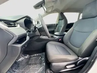 Toyota RAV4 2022 LE 4dr SUV