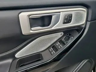 Ford Explorer 2023 AWD ST 4dr SUV