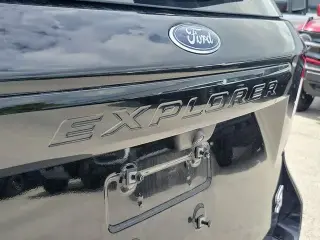 Ford Explorer 2023 AWD ST 4dr SUV