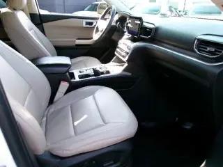 Ford Explorer 2023 AWD XLT 4dr SUV