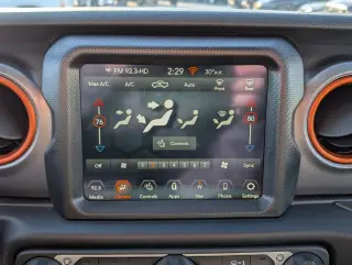 Jeep Gladiator 2023 4x4 Mojave 4dr Crew Cab 5.0 ft. SB