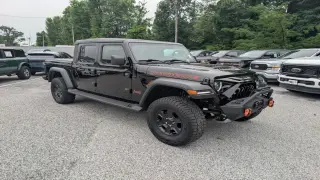 Jeep Gladiator 2023 4x4 Mojave 4dr Crew Cab 5.0 ft. SB