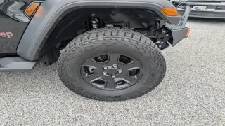Jeep Gladiator 2023 4x4 Mojave 4dr Crew Cab 5.0 ft. SB