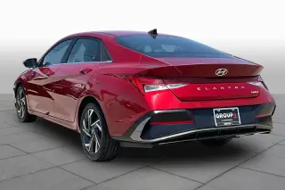 Hyundai ELANTRA 2025 Limited 4dr Sedan