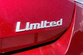 Hyundai ELANTRA 2025 Limited 4dr Sedan