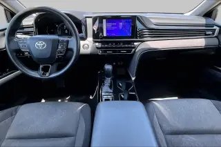 Toyota Camry 2025 SE 4dr Sedan
