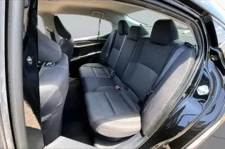 Toyota Camry 2025 SE 4dr Sedan