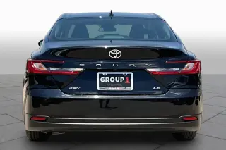 Toyota Camry 2025 SE 4dr Sedan