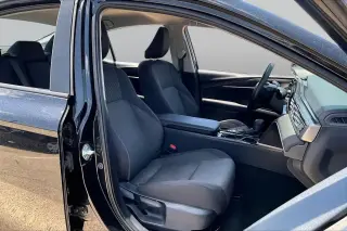 Toyota Camry 2025 SE 4dr Sedan