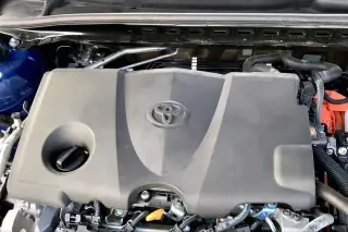 Toyota Camry 2025 SE 4dr Sedan