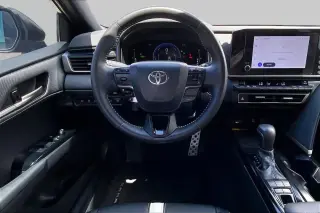 Toyota Camry 2025 SE 4dr Sedan
