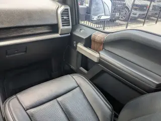 Ford F-150 2019 4x4 Platinum 4dr SuperCrew 5.5 ft. SB