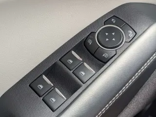 Ford Mustang Mach-E 2025 Premium 4dr SUV