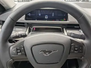 Ford Mustang Mach-E 2025 Premium 4dr SUV
