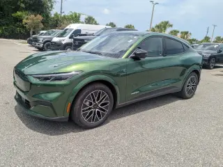 Ford Mustang Mach-E 2025 Premium 4dr SUV