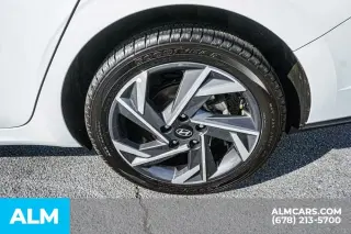 Hyundai ELANTRA 2024 Limited 4dr Sedan