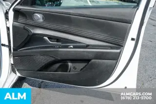 Hyundai ELANTRA 2024 Limited 4dr Sedan
