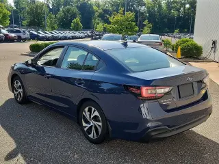 Subaru Legacy 2024 AWD Premium 4dr Sedan
