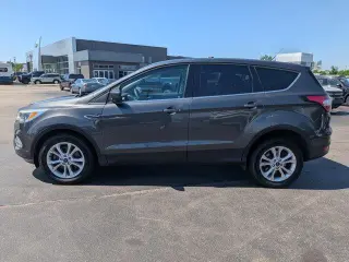Ford Escape 2017 AWD SE 4dr SUV