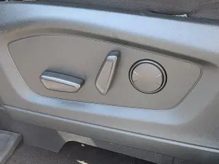 Ford Explorer 2020 AWD XLT 4dr SUV