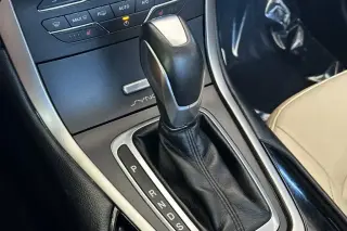 Ford Edge 2016 SEL 4dr Crossover