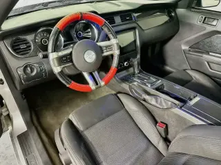 Ford Mustang 2014 V6 2dr Fastback