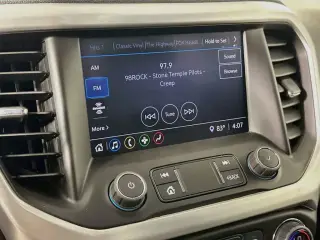 GMC Acadia 2023 SLE 4dr SUV