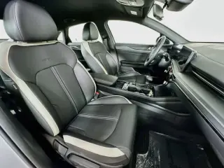 Kia K5 2025 GT-Line 4dr Sedan