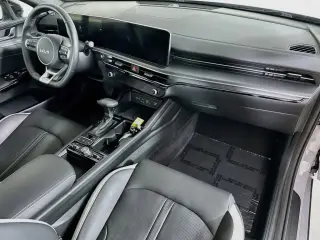 Kia K5 2025 GT-Line 4dr Sedan