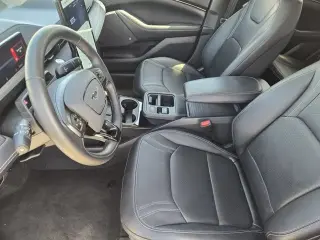 Ford Mustang Mach-E 2025 AWD Premium 4dr SUV