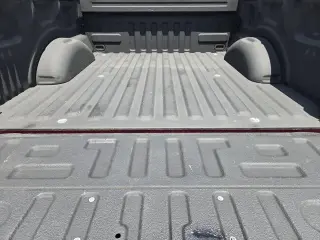Ford F-150 2023 4x4 Lariat 4dr SuperCrew 5.5 ft. SB