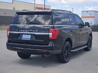 Ford Expedition 2022 4x2 XLT 4dr SUV