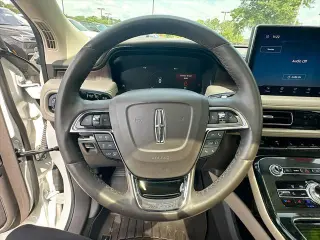 Lincoln Nautilus 2022 Reserve 4dr SUV
