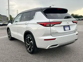 Mitsubishi Outlander 2024 AWD SEL 4dr SUV