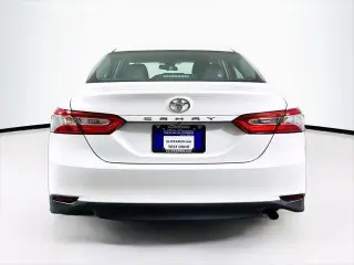 Toyota Camry 2018 SE 4dr Sedan
