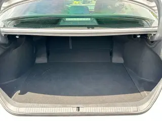 Toyota Avalon Hybrid 2019 XLE 4dr Sedan