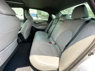 Toyota Avalon Hybrid 2019 XLE 4dr Sedan