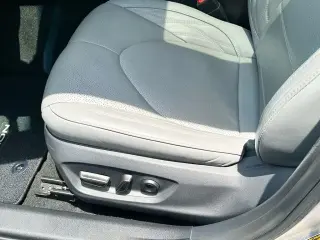 Toyota Avalon Hybrid 2019 XLE 4dr Sedan
